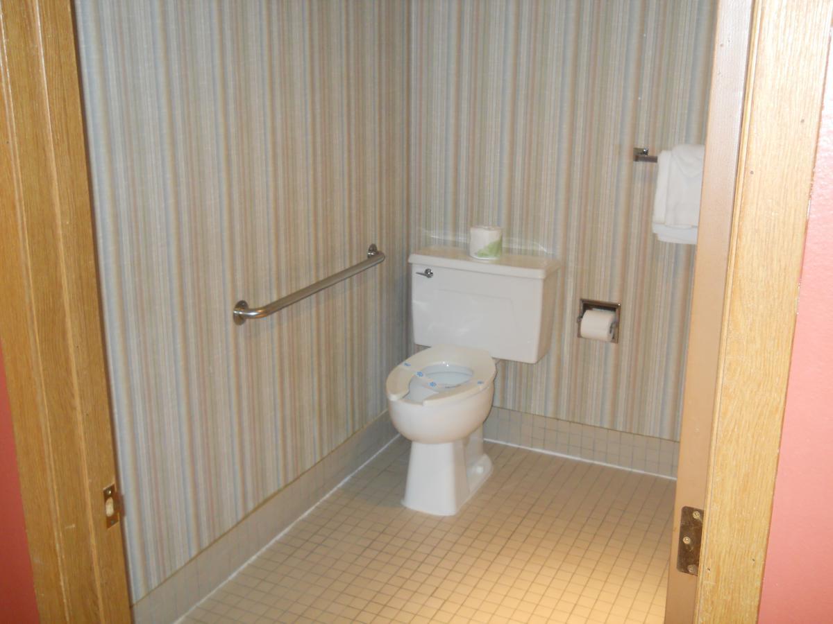 Lakewoods Resort & Golf Namekagon Ruang foto